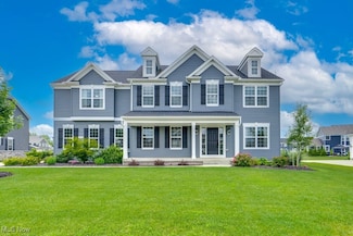 6562 Regal Woods Dr, Hudson, OH 44236