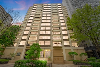 1450 N Astor St Unit 7D, Chicago, IL 60610