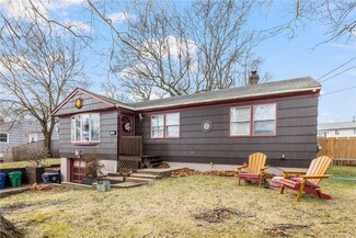 367 Lake Shore Dr, Warwick, RI 02889