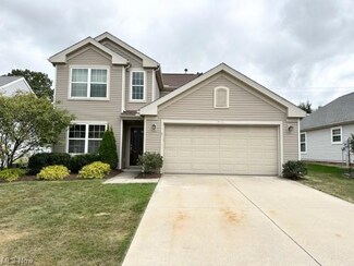 9081 Merryvale Dr, Twinsburg, OH 44087