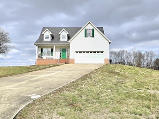205 Lake Villa Cir, Morrison, TN 37357