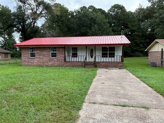 103 Bell St, Henderson, TX 75652