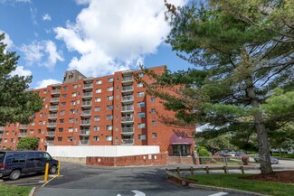 30 Revere Beach Pkwy Unit 305, Medford, MA 02155