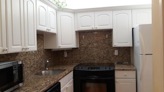 9355 SW 8th St Unit 1210, Boca Raton, FL 33428