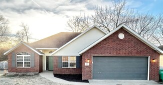 117 Fox Run Cir, Centerton, AR 72719