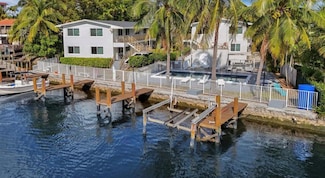 1821 Middle River Dr, Fort Lauderdale, FL 33305