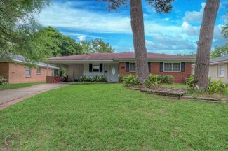 5731 Anniston Ave, Shreveport, LA 71105