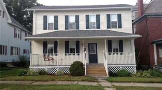 304 Mulberry St, Scottdale, PA 15683
