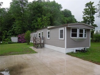 8427 N Lake Rd Unit 14, Corfu, NY 14036