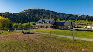 13 Fox Mountain Rd, Okanogan, WA 98840