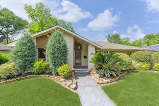 4723 Nenana Dr, Houston, TX 77035