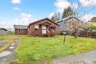 2924 Pacific Ave, Hoquiam, WA 98550