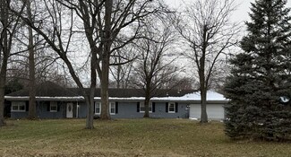 2553 Derr Rd, Springfield, OH 45503