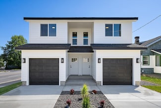 923 E Everett Ave Unit 921 E Everett Ave, Spokane, WA 99207