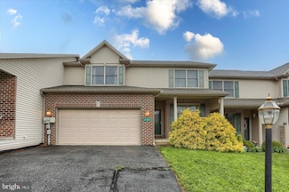 1103 Atland Dr, Mechanicsburg, PA 17055