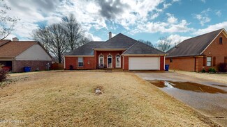 6776 Dianna Dr, Olive Branch, MS 38654