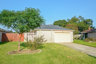 8607 Crystal Cove Ct, Houston, TX 77044