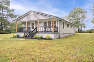 105 McGee Ln, Loretto, TN 38469