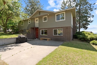 6221 N Highview Ln, Spokane, WA 99217