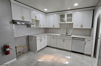 175 E 23rd St Unit 179, Paterson, NJ 07514