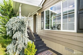 8915 Wilkensen Rd SE Unit 2A, Yelm, WA 98597