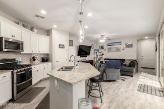 4355 E Dennisport Ave, Gilbert, AZ 85295