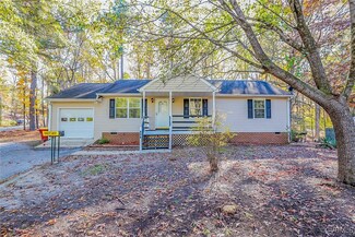 202 Park Dr N, Petersburg, VA 23805