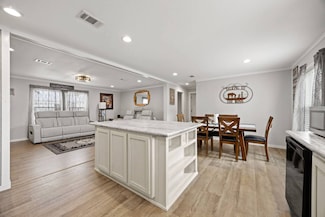 1550 N Main St Unit 20, Mansfield, TX 76063