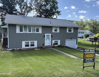 152 Indiana Dr, Altoona, PA 16602
