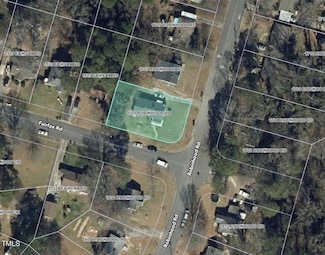 1701 Robinhood Rd, Durham, NC 27701