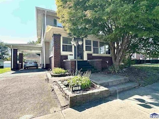 209 E Jackson St, Sullivan, IN 47882