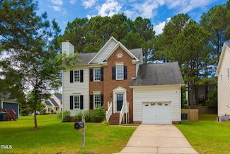 805 Penncross Dr, Raleigh, NC 27610