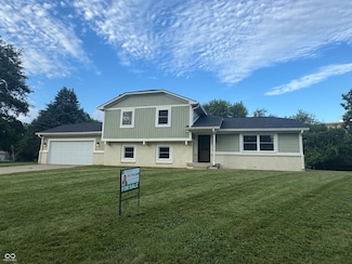 439 Pleasantview Dr, Greenwood, IN 46142