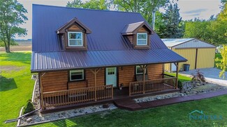 17397 Liberty Hi Rd, Bowling Green, OH 43402