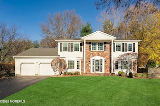 1 Kate Ct, Marlboro, NJ 07746