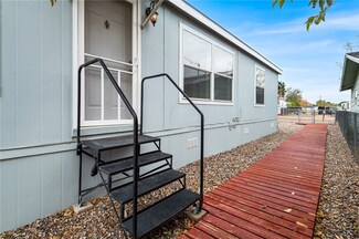 3715 E Robin Ln, Kingman, AZ 86409