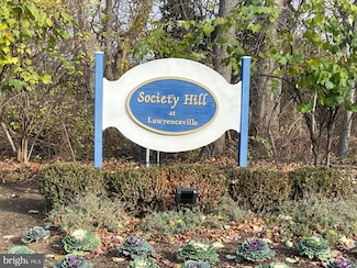 15 Coral Tree Ct, Lawrence Township, NJ 08648