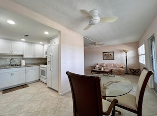 352 Wellington H Unit 3520, West Palm Beach, FL 33417