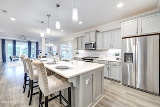 4165 Druids Glen Dr, Leland, NC 28451