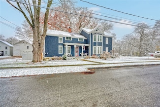 46 East Ave, Naples, NY 14512