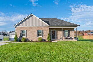 1419 Ridge Rd, Dickson, TN 37055