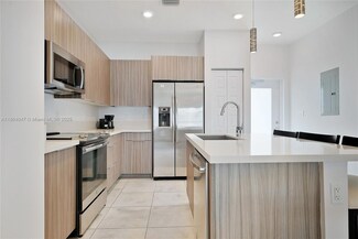 4740 NW 84th Ct Unit 31, Doral, FL 33166