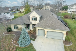 2117 Foggy Mountain Pass, Waunakee, WI 53597