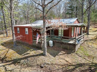 1872 Brattons Run, Goshen, VA 24439