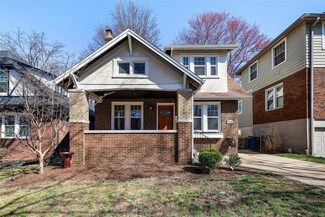 7581 Warner Ave, Saint Louis, MO 63117
