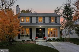 5909 Cromwell Dr, Bethesda, MD 20816