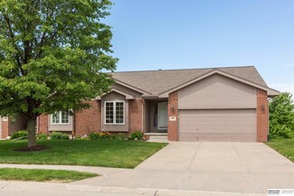 7820 S 162nd St, Omaha, NE 68136