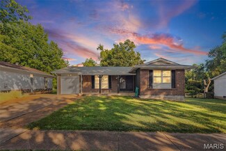 11642 Petite Chalet Dr, Saint Louis, MO 63138