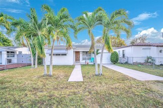 2318 Wilson St, Hollywood, FL 33020