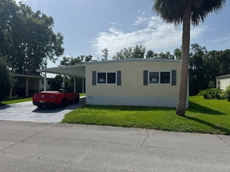 242 Country Ln, Plant City, FL 33565